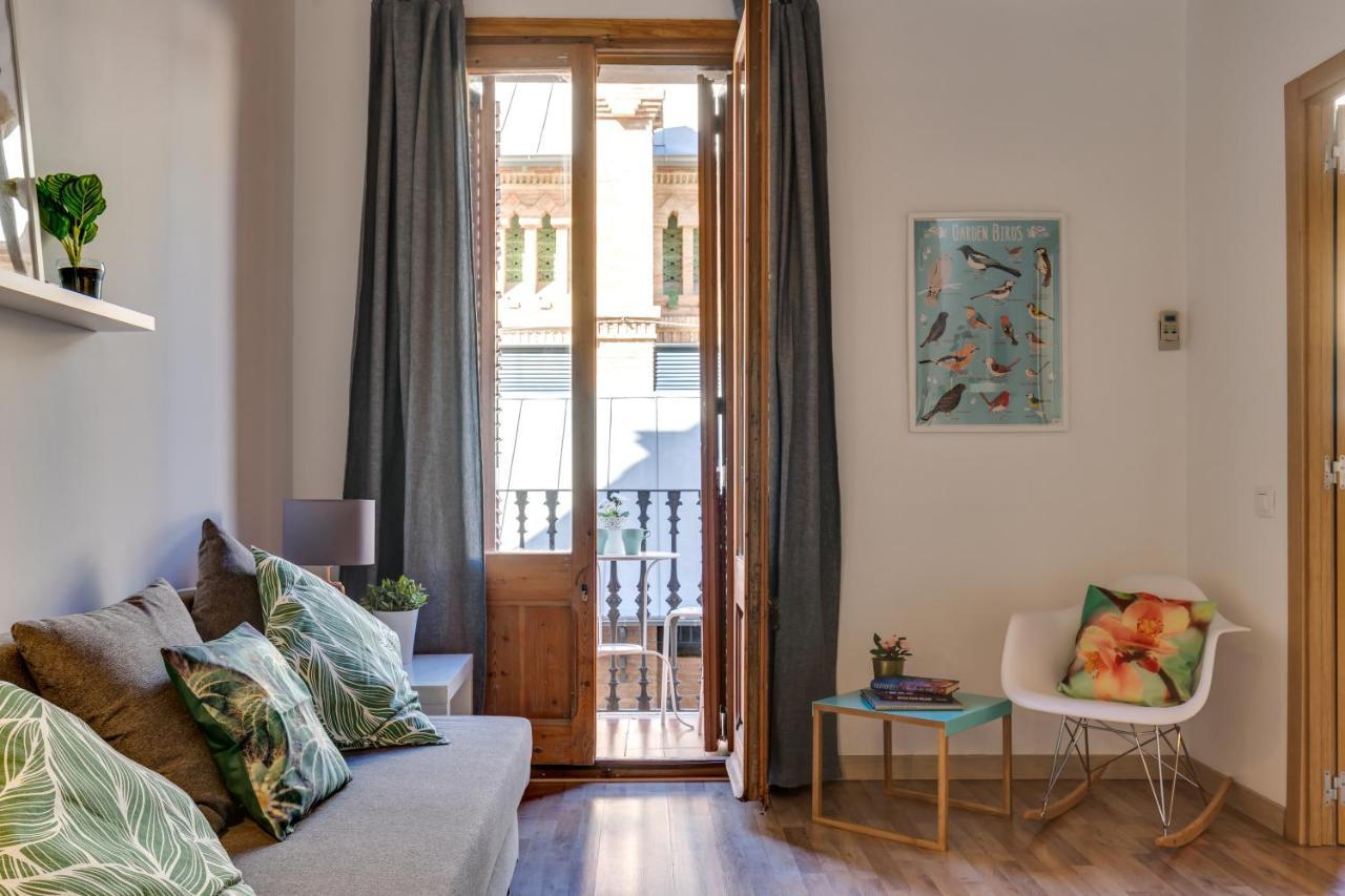 Charming & Convenient Apartment Near Plaza Espanya Barcelona Ngoại thất bức ảnh