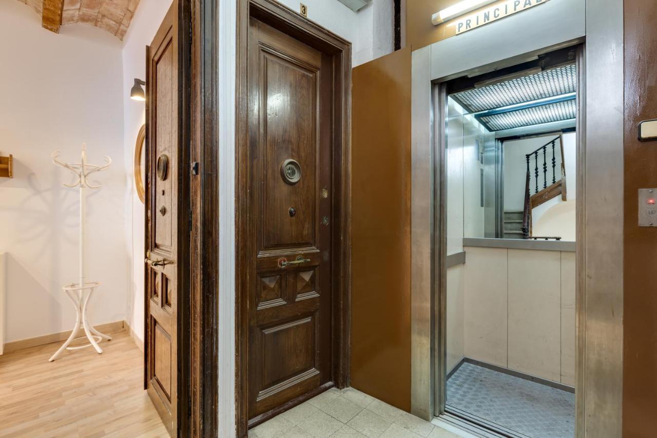 Charming & Convenient Apartment Near Plaza Espanya Barcelona Ngoại thất bức ảnh