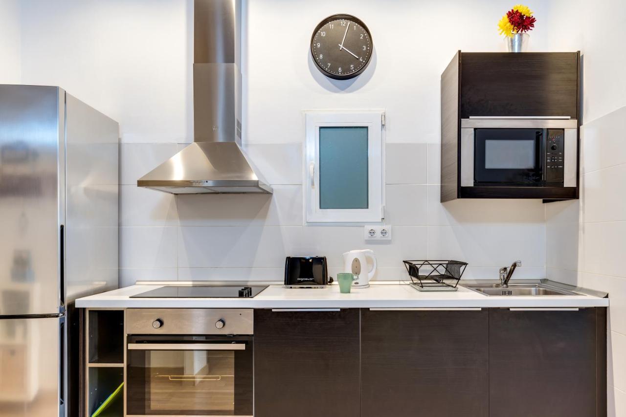 Charming & Convenient Apartment Near Plaza Espanya Barcelona Ngoại thất bức ảnh